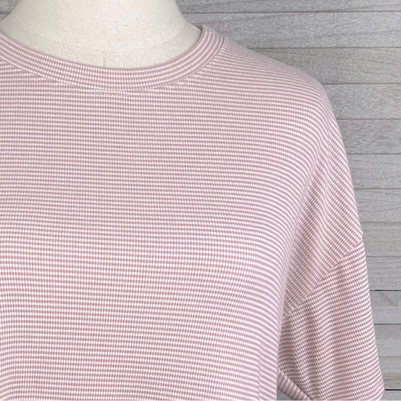 FOREVER 21 Cropped Tee Pink/White Stripe-Medium - Picture 3 of 3